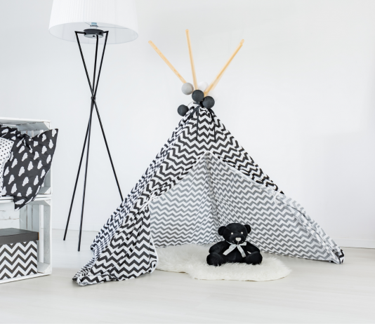 Een monochrome babykamer is helemaal hot!